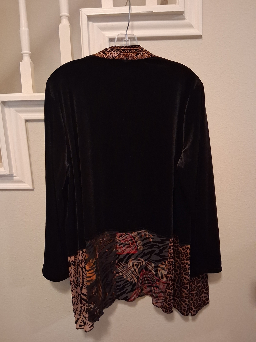 Calessa Black Velvet Open Cardigan with Gold Embroidered Trim - Picture 2 of 3